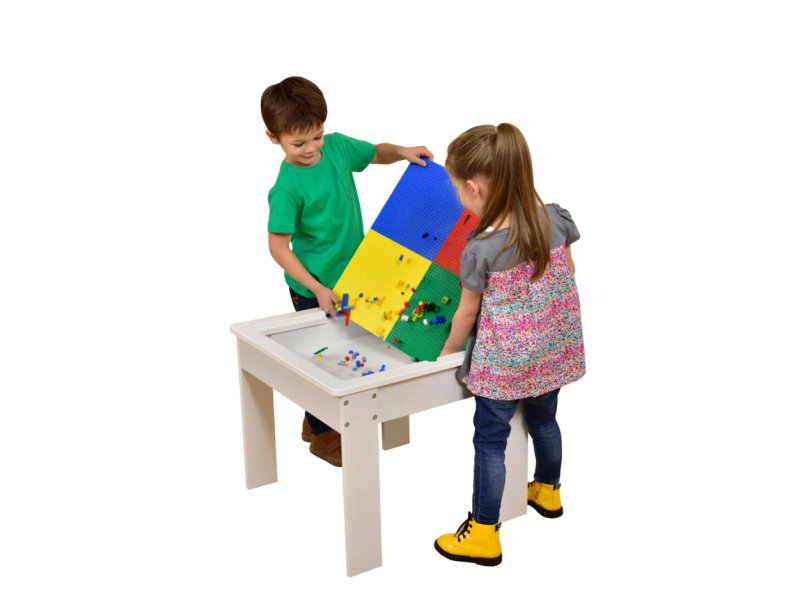 Комплект маса с две столчета от дърво TF6705 - Детски мебели