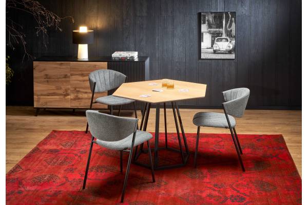 Трапезна маса Herman