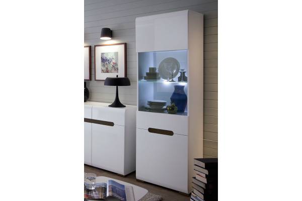 Единична висока витрина с плавно затваряне и LED осветление AZTECA TRIO REG1W1D/19/6