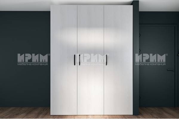 Трикрилен гардероб Сити 1031